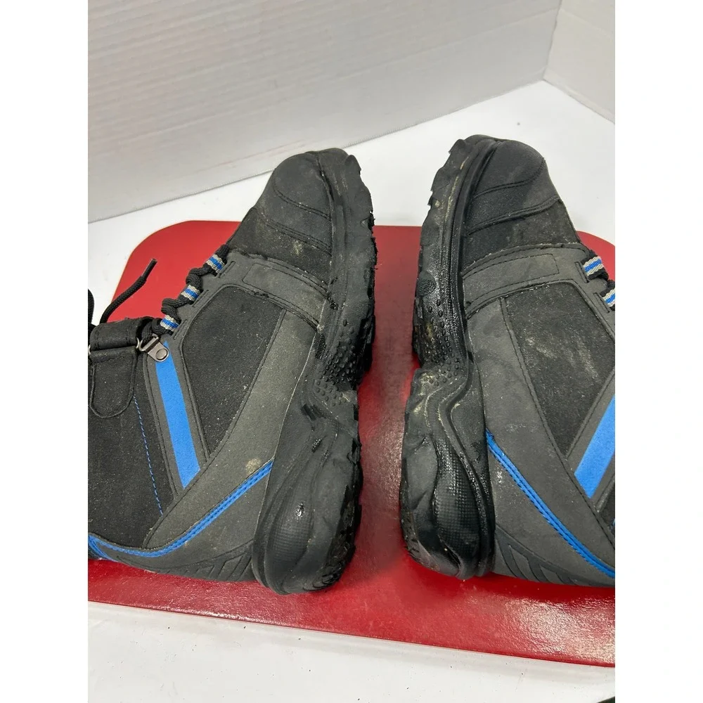 Airwalk Geometric Snow Boots 7 Black Insulated Rugged Gorpcore Winter Utility